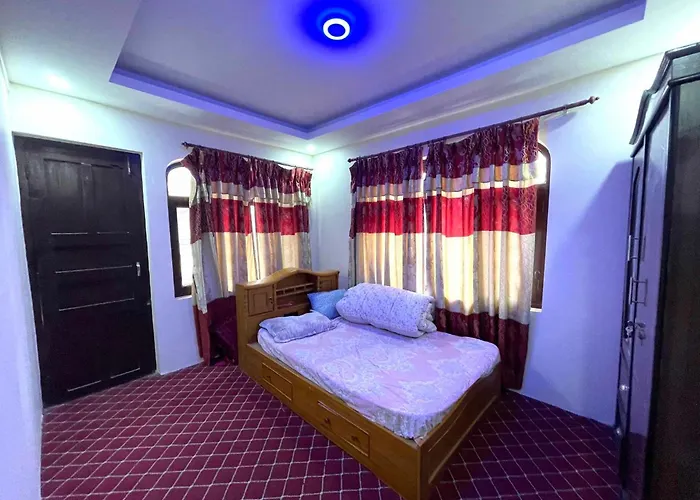Apartment Himalayan House *